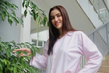 Á hậu Việt mắc khối u, nguy cơ liệt tuổi 24: Hành trình chiến đấu xúc động