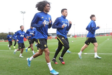 Man Utd thiếu hụt nhân sự nghiêm trọng trước đại chiến với Arsenal