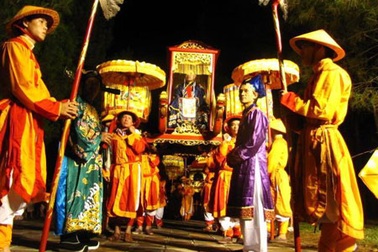 Tò mò đi xem mặt vua trong Lễ tế Nam Giao