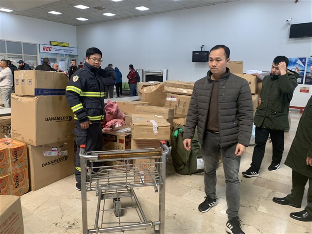 Đoàn cứu hộ cứu nạn của Bộ Công an đã tới Thổ Nhĩ Kỳ - 3 Đoàn cứu hộ cứu nạn của Bộ Công an đã tới Thổ Nhĩ Kỳ - 3