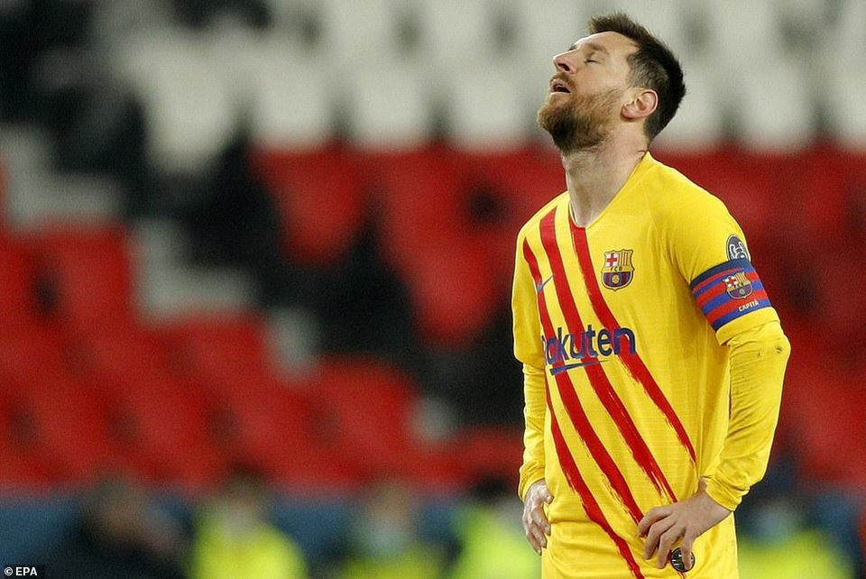 PSG 1-1 Barcelona: Messi ghi bàn và đá hỏng phạt đền - 10 PSG 1-1 Barcelona: Messi ghi bàn và đá hỏng phạt đền - 10