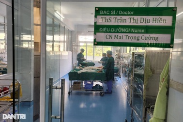 Vụ nổ quán ăn tại Vĩnh Phúc: 3 nạn nhân rất nặng thở máy, có ca bỏng 97%