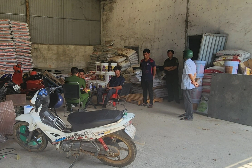 Hai anh em ruột ở Lâm Đồng bị nhóm côn đồ xông vào nhà truy sát - 2 Hai anh em ruột ở Lâm Đồng bị nhóm côn đồ xông vào nhà truy sát - 2
