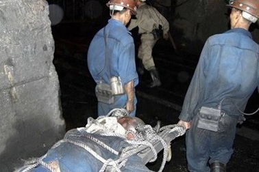 Gặp nạn trong hầm lò, một công nhân tử vong