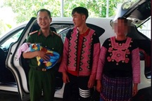 Phó trưởng công an huyện đỡ đẻ trên đường đi công tác