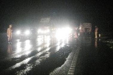 Quốc lộ 1A thông tuyến sau 4 ngày ngập lũ