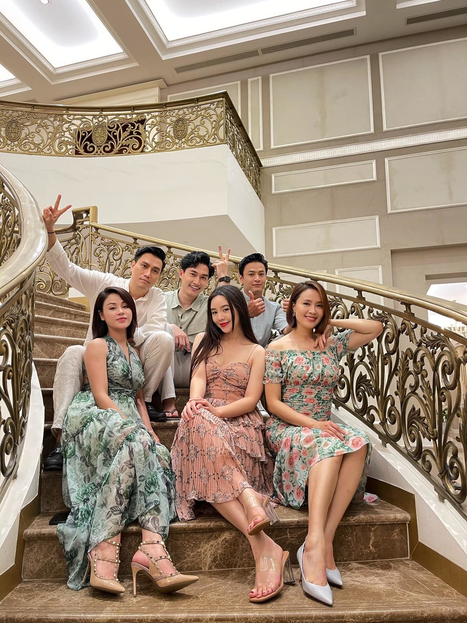 Hồng Diễm, Hồng Đăng chia tay phim Hướng dương ngược nắng - 1 Hồng Diễm, Hồng Đăng chia tay phim Hướng dương ngược nắng - 1