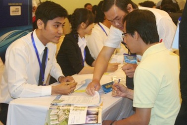 10 nhóm ngành nghề cần nhân lực nhất tại TPHCM