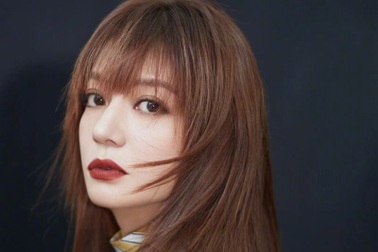 Triệu Vy bị "phong sát", những ai bị ảnh hưởng?