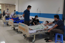 Vụ hàng loạt học sinh ngộ độc ở Nha Trang: Đóng cửa bếp ăn, điều tra nguồn gốc thực phẩm