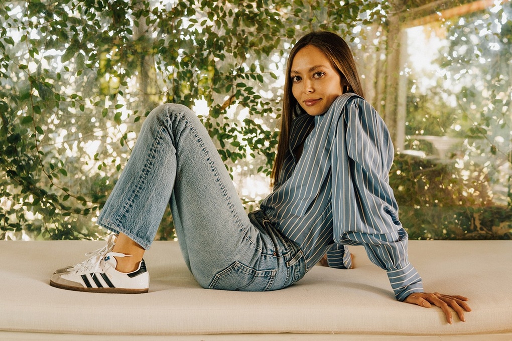 Mẫu giày sneakers sành điệu dành cho giới trẻ vào mùa hè - 3 Mẫu giày sneakers sành điệu dành cho giới trẻ vào mùa hè - 3