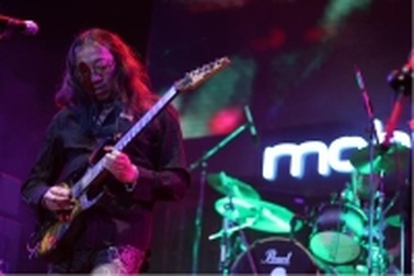 Da Vàng: "Chúng tôi muốn lôi kéo nhiều khán giả về phía mình!"