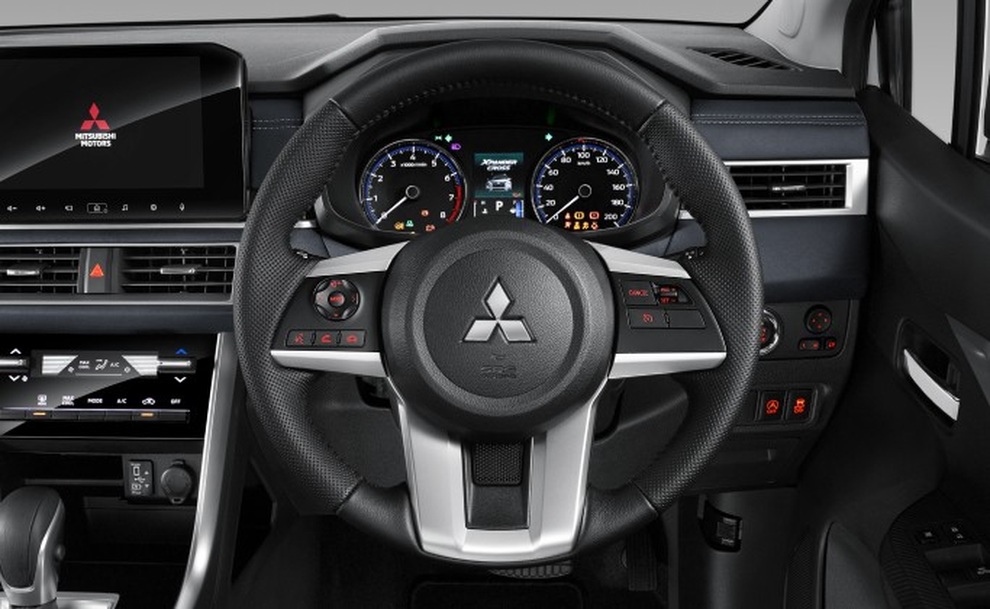 Chi tiết Xpander Cross 2022: Nâng cấp để tăng sức ép lên Suzuki XL7 - 6 Chi tiết Xpander Cross 2022: Nâng cấp để tăng sức ép lên Suzuki XL7 - 6