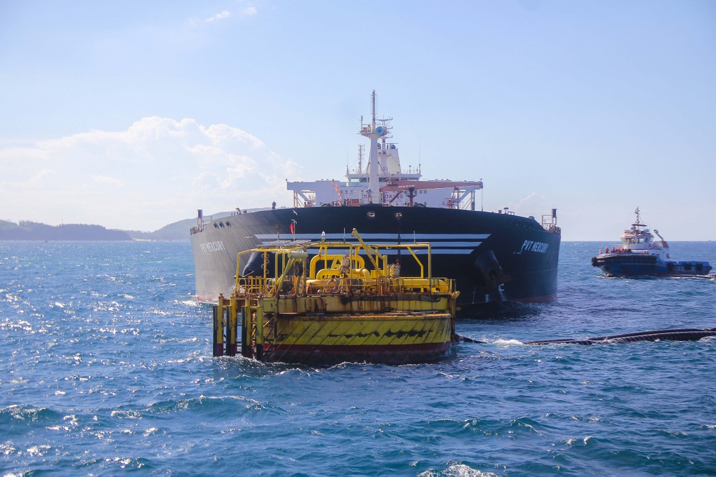 Petrovietnam về đích trước 3 chỉ tiêu quan trọng - 2 Petrovietnam về đích trước 3 chỉ tiêu quan trọng - 2