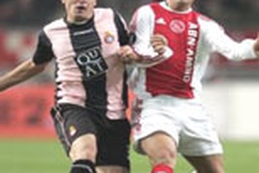 Đêm "ác mộng" của bóng đá Hà Lan