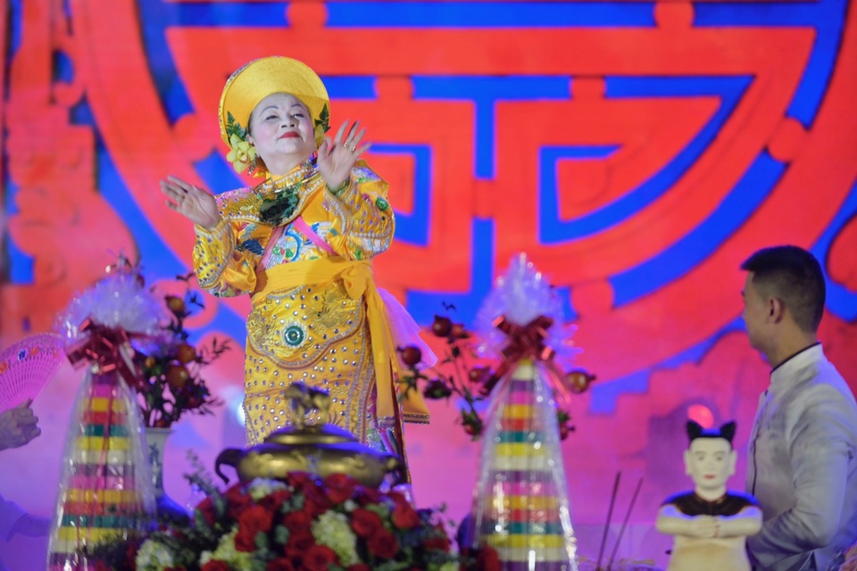 Đặc sắc Festival thực hành tín ngưỡng thờ Mẫu Thượng Ngàn - 3 Đặc sắc Festival thực hành tín ngưỡng thờ Mẫu Thượng Ngàn - 3