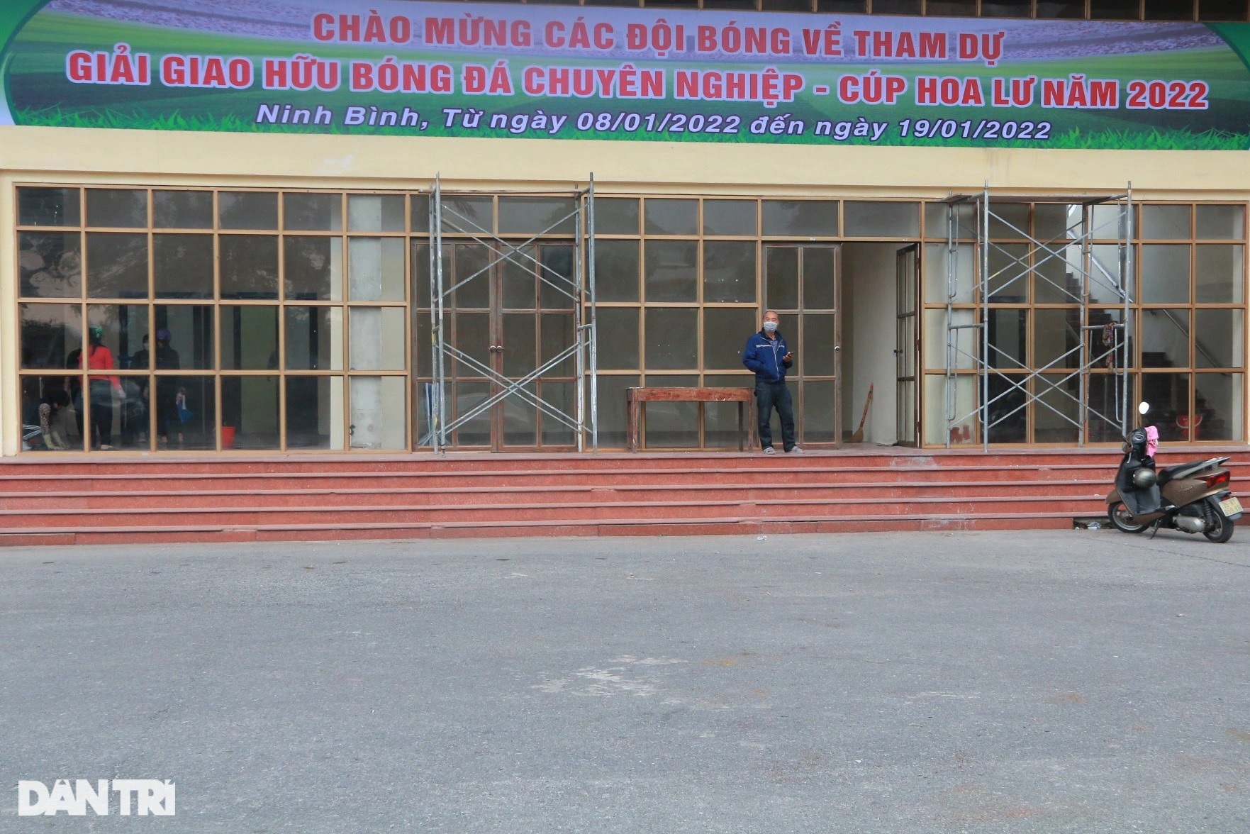 Chảo lửa 22.000 chỗ ngồi ở Ninh Bình sẽ hồi sinh trở lại - 7