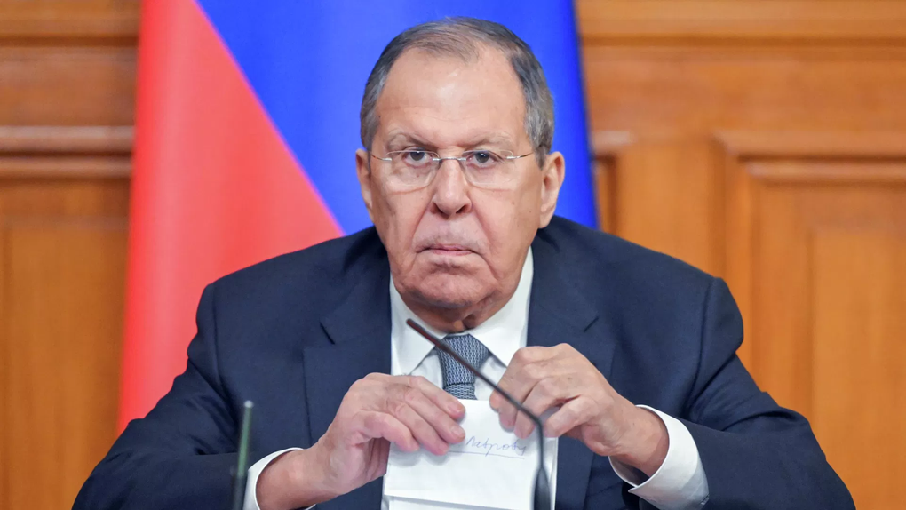 Moscow cảnh báo đanh thép đòn tấn công dồn dập của Ukraine vào lãnh thổ Nga - 1