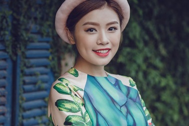 Quán quân Sao Mai Thu Hằng: “Không chọn chồng giàu, nhà, xe…”