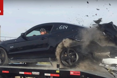 Vì sao cần thường xuyên kiểm tra lốp xe?