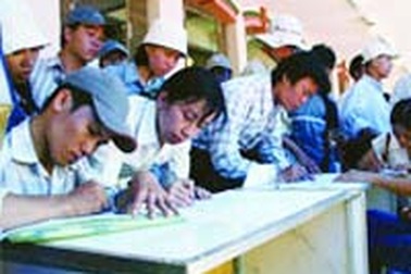 Những cử nhân thất nghiệp sống “lay lắt” ở Thủ đô