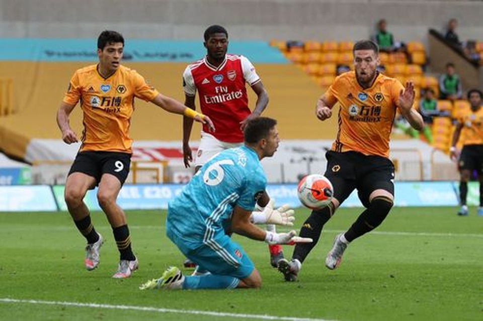 Wolves 0-2 Arsenal: Saka, Lacazette lập công cho đội khách - 7 Wolves 0-2 Arsenal: Saka, Lacazette lập công cho đội khách - 7