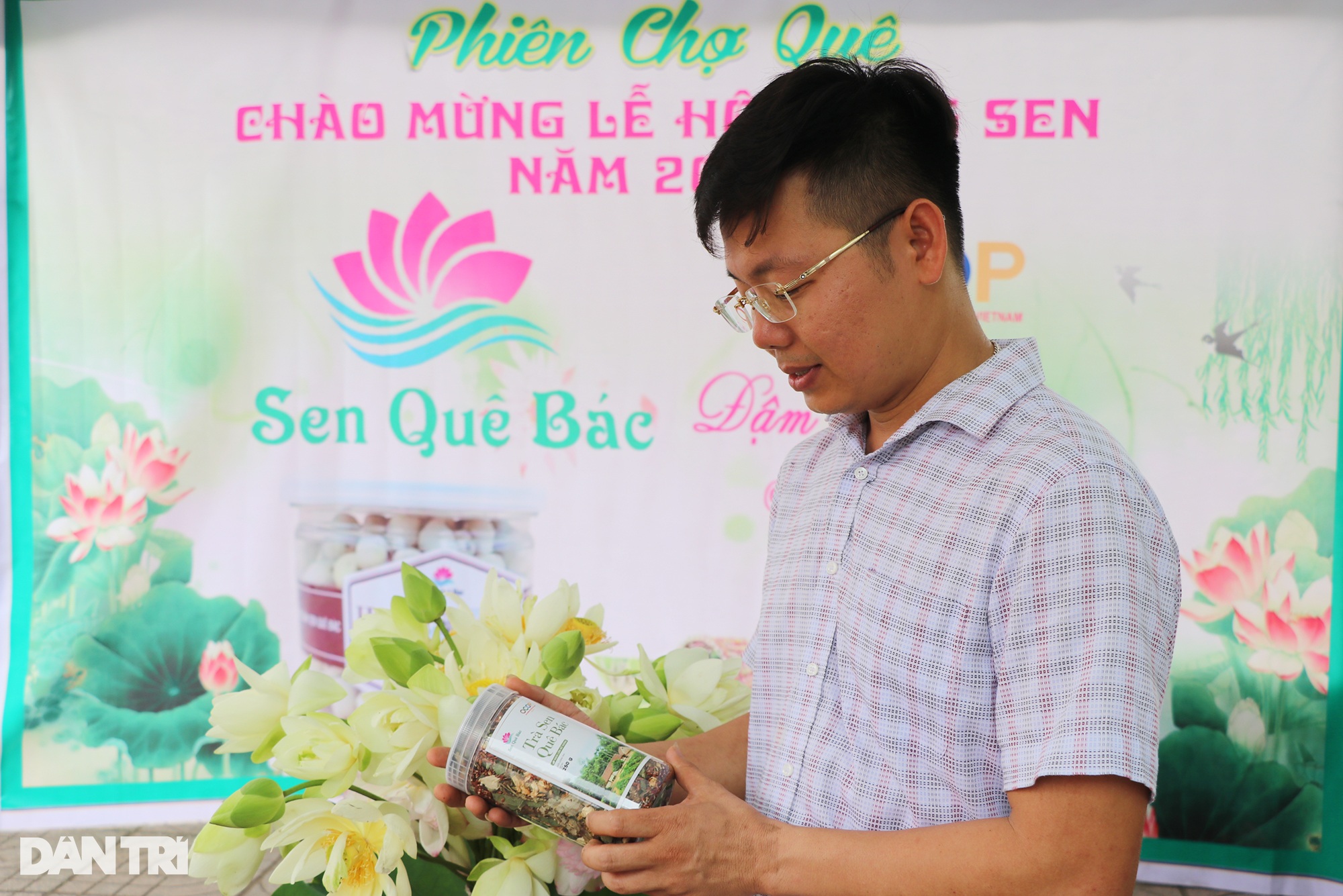 Xây dựng quê hương Kim Liên xứng đáng với lời căn dặn của Bác Hồ - 3 Xây dựng quê hương Kim Liên xứng đáng với lời căn dặn của Bác Hồ - 3