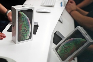Apple có nguy cơ bị cấm bán iPhone XS, iPhone XR tại Trung Quốc