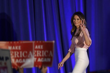 Vợ Trump lần đầu tự mình vận động tranh cử cho chồng