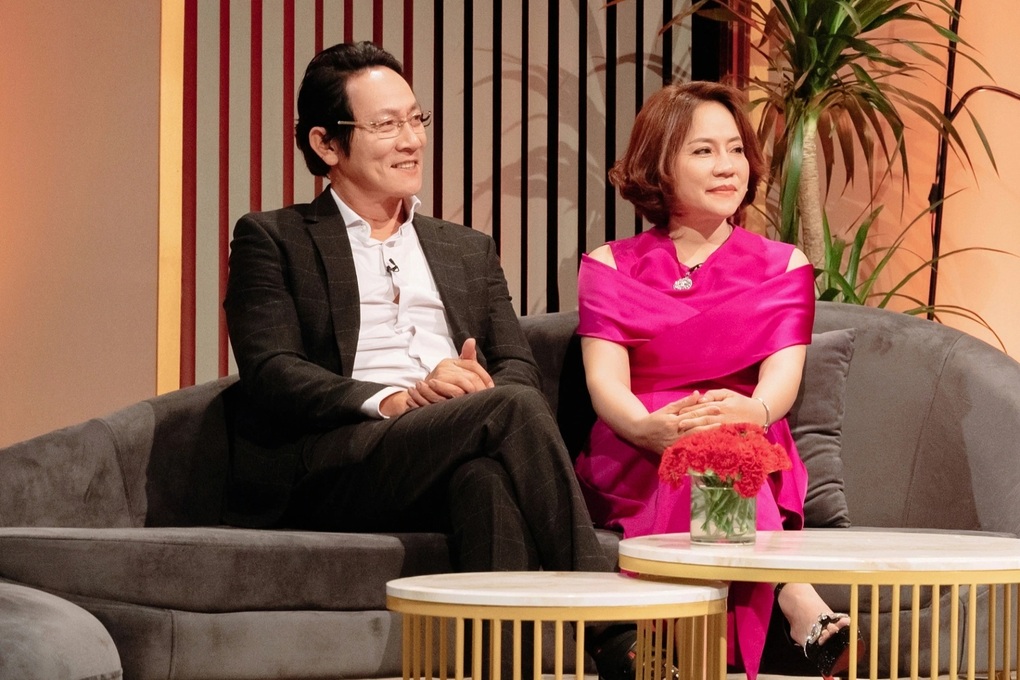 NSƯT Hoàng Hải tiết lộ chuyện doạ vợ khóc trong đêm tân hôn - 1 NSƯT Hoàng Hải tiết lộ chuyện doạ vợ khóc trong đêm tân hôn - 1