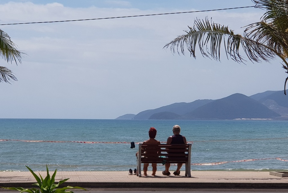 Nha Trang: Khách sạn, nhà hàng vẫn đóng cửa, trầm lắng trong dịp lễ 30/4 - 1 Nha Trang: Khách sạn, nhà hàng vẫn đóng cửa, trầm lắng trong dịp lễ 30/4 - 1