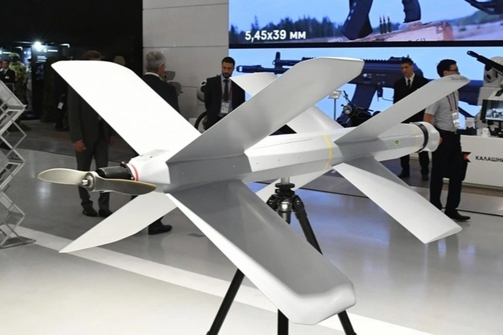UAV sát thủ Nga lao trúng mục tiêu, bắn nổ lựu pháo Ukraine - 1 UAV sát thủ Nga lao trúng mục tiêu, bắn nổ lựu pháo Ukraine - 1