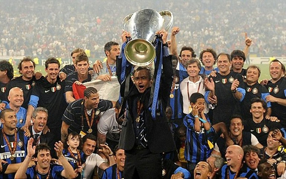 Mourinho trở lại Italia: Miền đất hứa hay cơn ác mộng mới? - 2 Mourinho trở lại Italia: Miền đất hứa hay cơn ác mộng mới? - 2