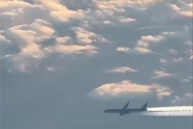 Video cho thấy máy bay có tốc độ nhanh đến mức nào