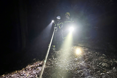 Giải cứu nhóm người đi lạc tại đỉnh núi Hàm Lợn