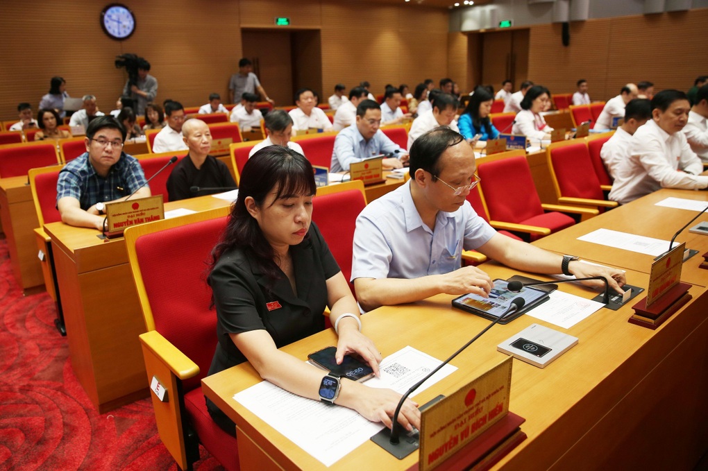 Hà Nội thông qua tên gọi mới hàng loạt phường, xã sau sáp nhập - 2