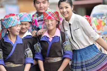 Ngọc Hân duyên dáng với hình ảnh cô gái vùng cao