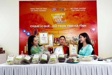 Shopee đồng hành cùng doanh nghiệp địa phương đưa sản phẩm OCOP lên thị trường số