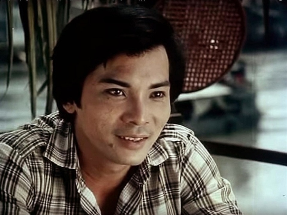 Thương Tín thay đổi diện mạo, cười gượng sau khi được làm răng miễn phí - 5