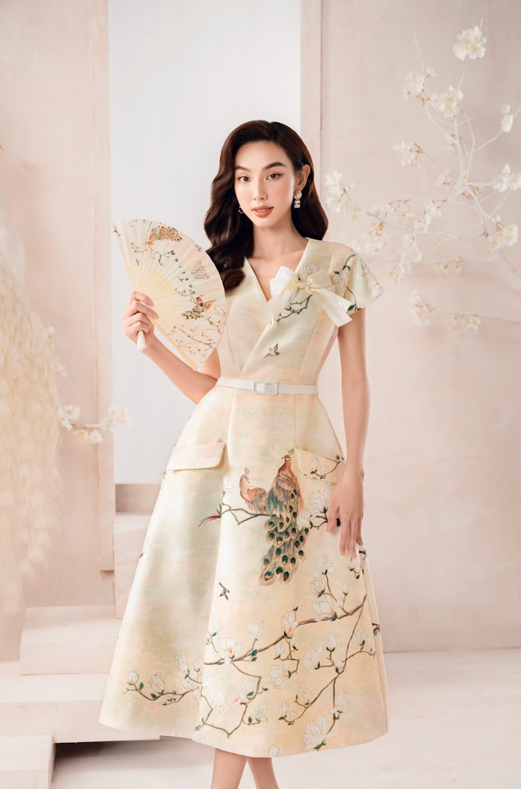 Hoa hậu Thùy Tiên theo đuổi phong cách thời trang ngọt ngào - 1 Hoa hậu Thùy Tiên theo đuổi phong cách thời trang ngọt ngào - 1