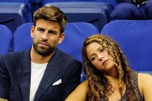 Shakira đau lòng phát hiện ra bạn trai đã đưa tình trẻ về nhà từ lâu