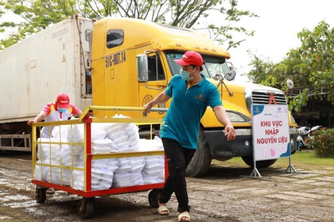 Bữa cơm yêu thương - Chia sẻ để gần nhau hơn - Ảnh 13.