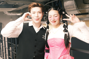 Erik, Giana khoe giọng trước hàng ngàn khán giả tại Nhật Bản