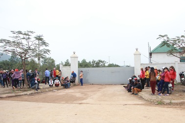 Nghệ An: Hơn 200 công nhân nghỉ việc đòi quyền lợi