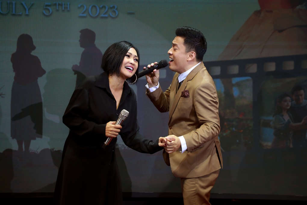 Lam Trường tiết lộ chuyện tậu nhà và xe nhờ các bản hit - 3 Lam Trường tiết lộ chuyện tậu nhà và xe nhờ các bản hit - 3
