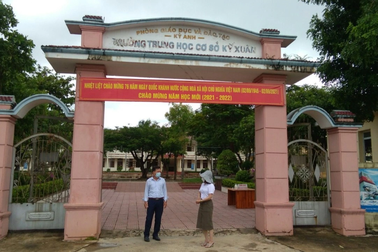 Phó hiệu trưởng nhiều tháng không đến trường làm việc