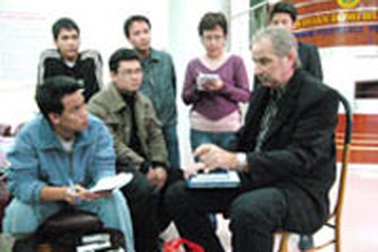 HLV Riedl: “Tôi mà tiếp tay cho tiêu cực à?"