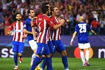 Atletico 1-0 Leicester: Chiến thắng của trọng tài