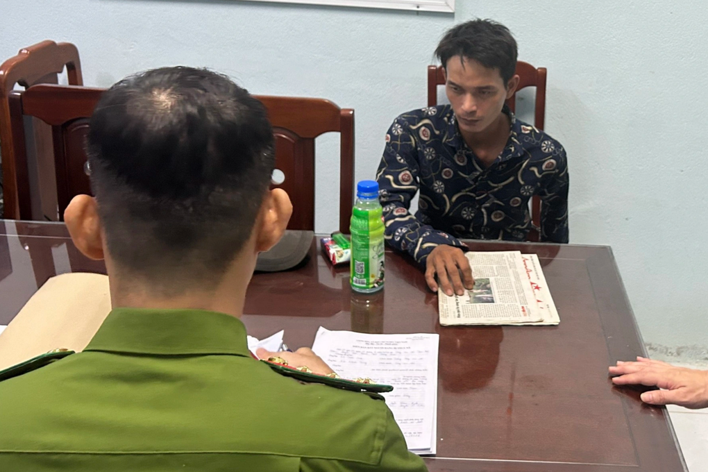 Gã trộm bị bắt khi lẩn trốn ở Quảng Nam - 1 Gã trộm bị bắt khi lẩn trốn ở Quảng Nam - 1