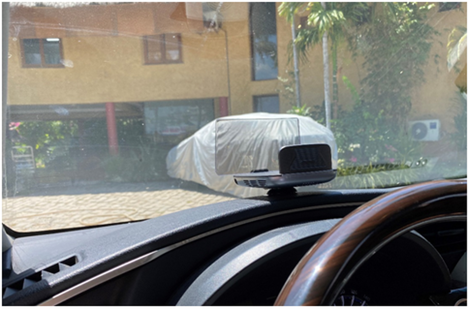 HUD Vietmap - thiết bị hỗ trợ thông tin lái xe - 3 HUD Vietmap - thiết bị hỗ trợ thông tin lái xe - 3